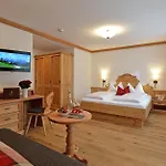 Hotel Ritterhof 3*